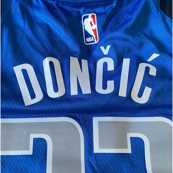 Nike NBA Luka Doncic #77 "Icon Edition" Jersey Size Men's Large - Picture 4 of 7